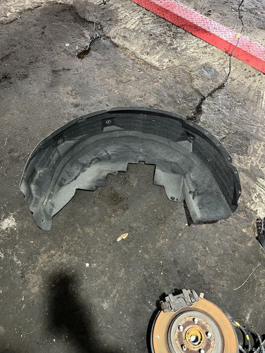 Ford Edge usa 2015-2018 підкрилок лівий задній