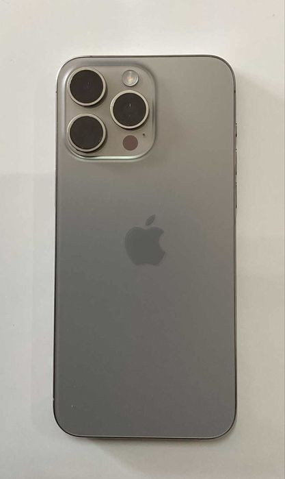 iPhone 15 Pro Max 256GB com garantia