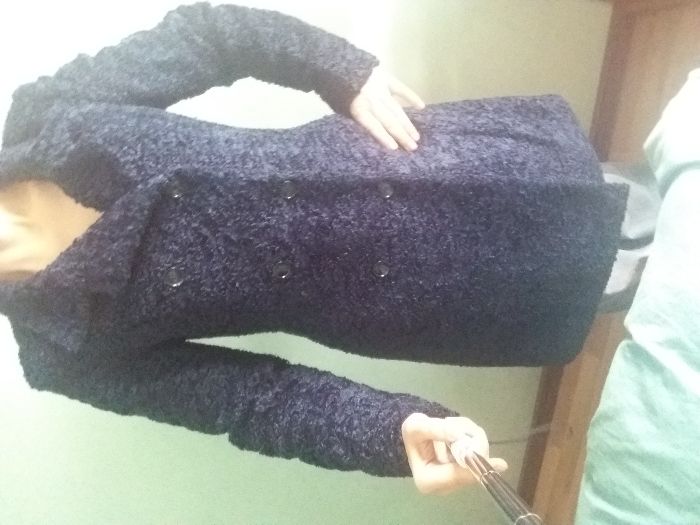 Casaco azul, Ana Sousa