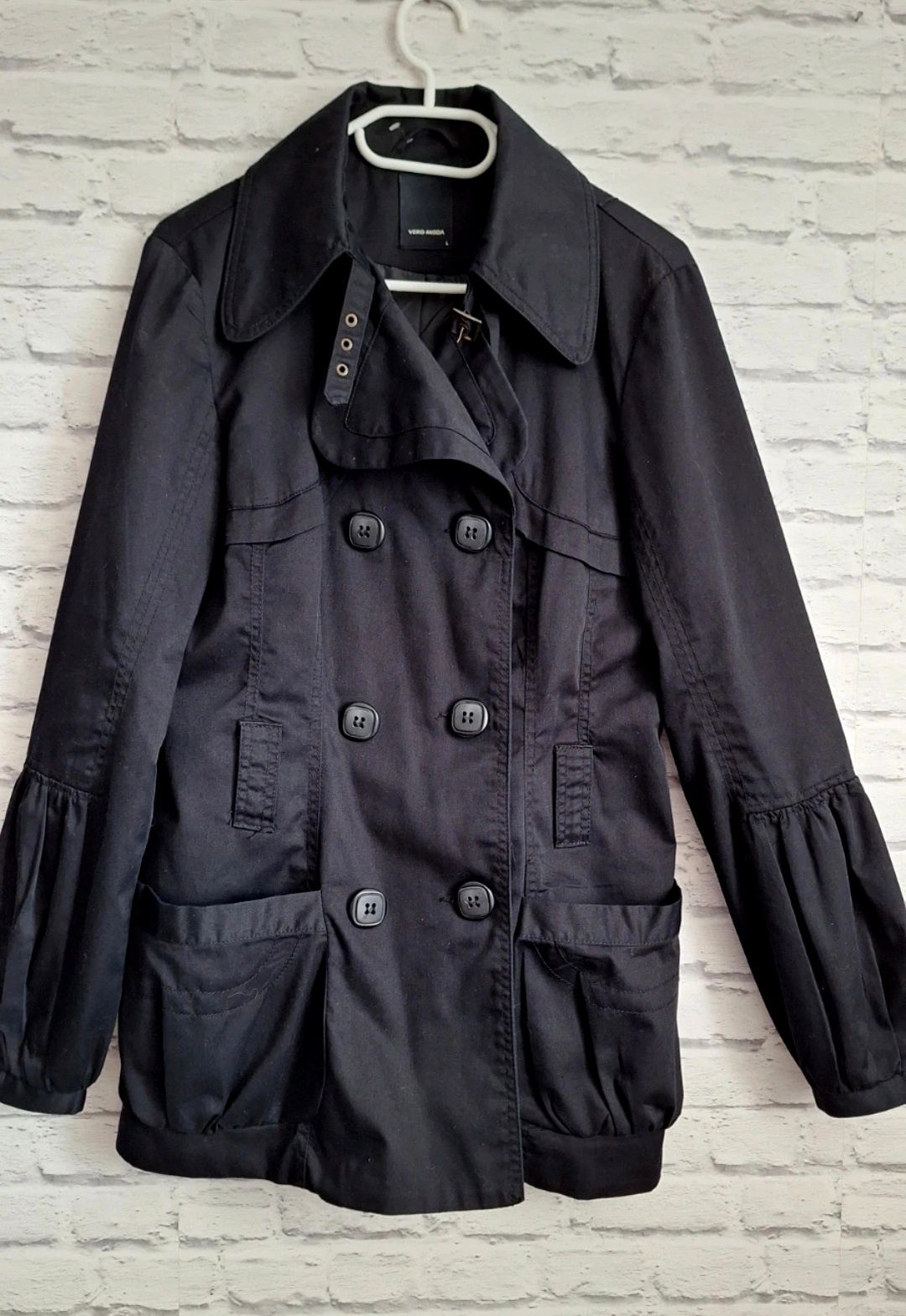 Vero Moda czarna kurtka, trencz rozm.L
