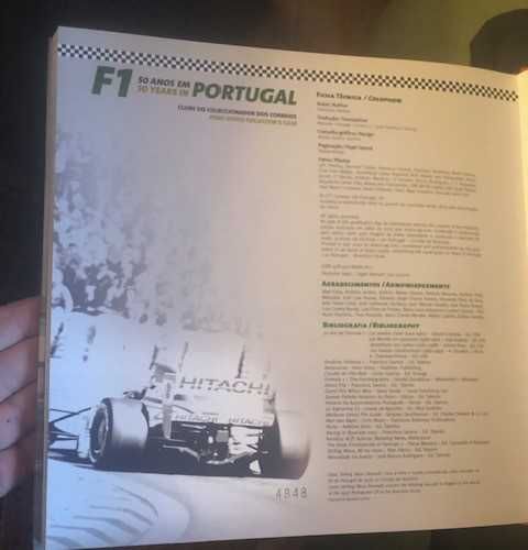 Livro dos CTT "50 Anos da Fórmula 1 em Portugal", de Francisco Santos