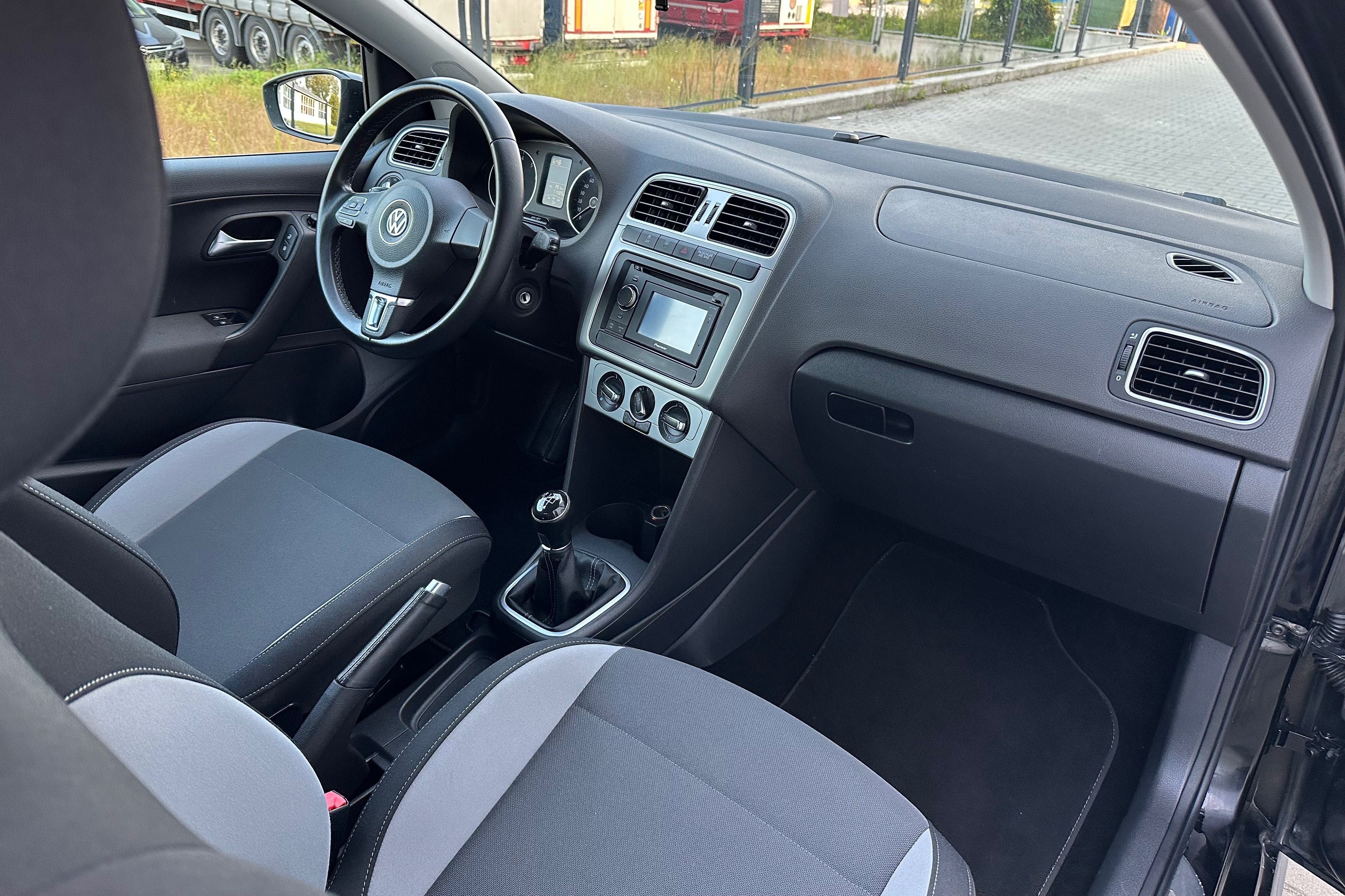 Volkswagen Polo Life 1.2 benzyna Top Oferta