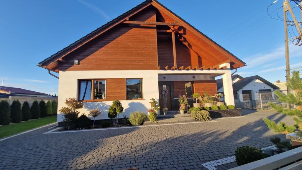 Dom jednorodzinny parterowy 128m2 w centrum