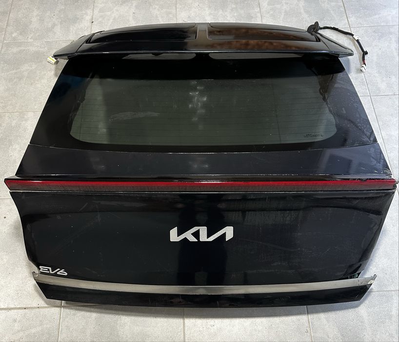 Коишка багажника kia ev6