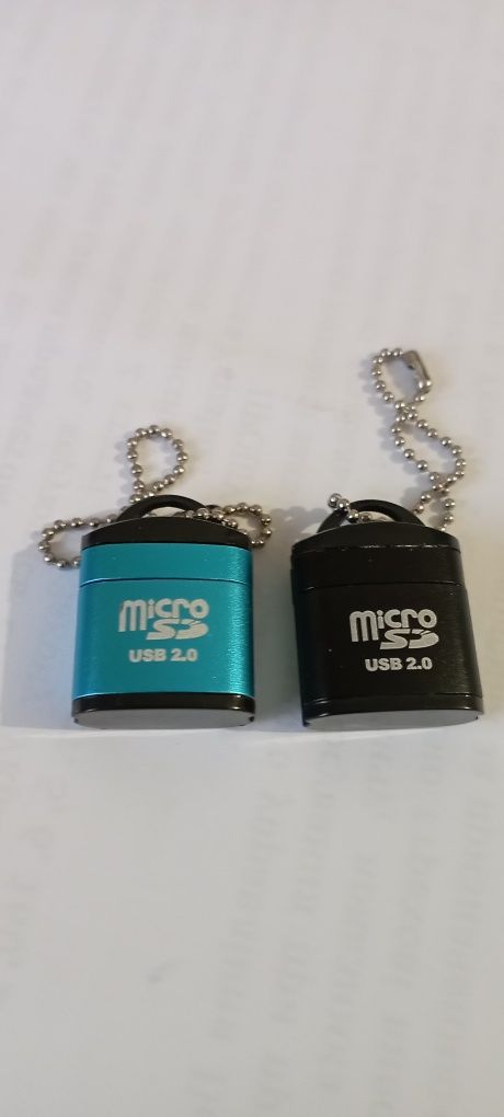 Продам переходники для телефона tape C и ноутбука USB-microSD новые
