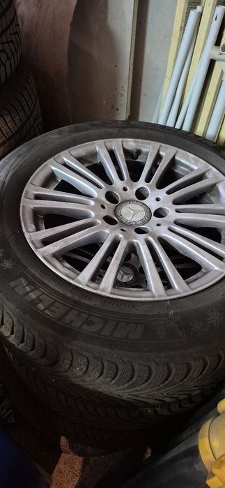 Koła Mercedes 16 z  oponami zimowymi
