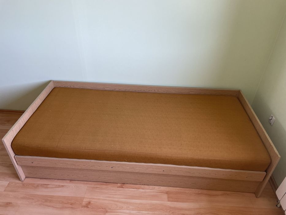 Tapczan jednoosobowy