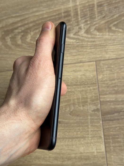 АКБ 87% Ідеальний Apple iPhone SE 3 64 2022 Midnight Neverlock