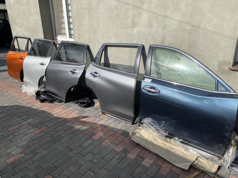 Nissan Rogue X- Trail T32 Двері Двери Дверка передня задня ліва права