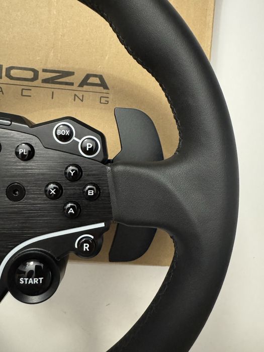 Kierownica obręcz MOZA ESX RS052 + mod RS046 12”