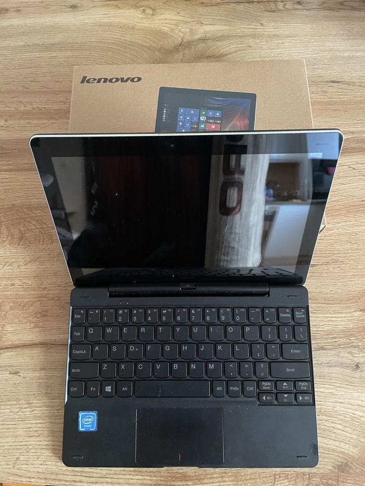 Lenovo ideapad miix 300