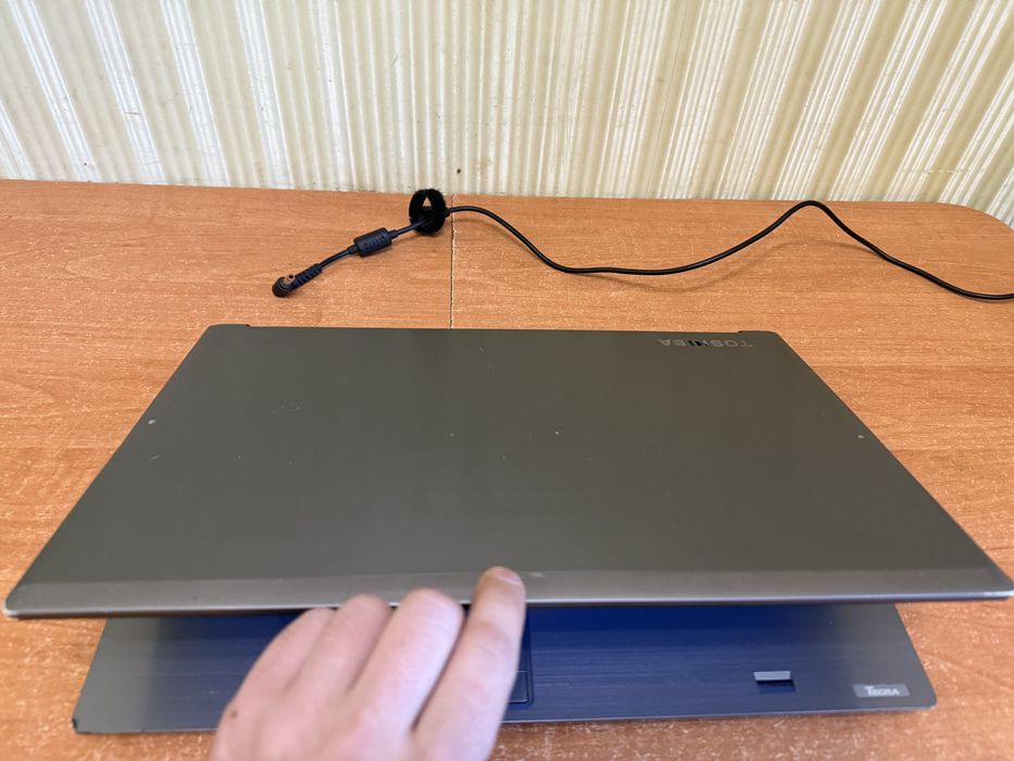 Ноутбук toshiba tecra a50 i5 6gen fullhd