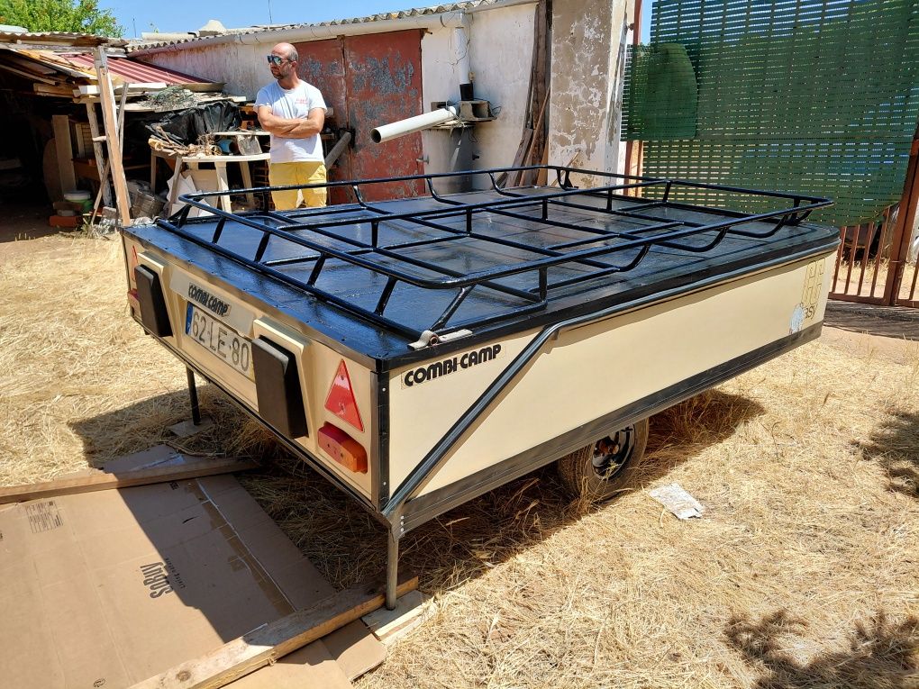 Atrelado tenda 1 quarto