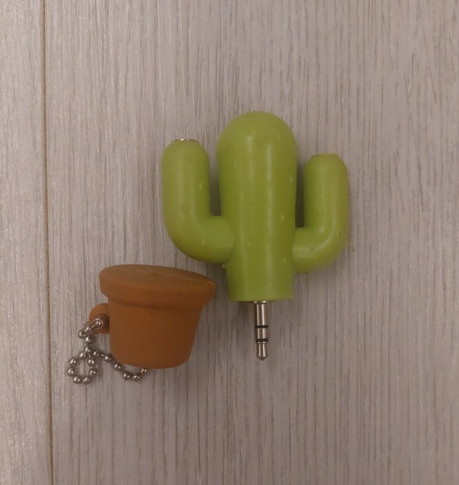 Przejściówka na dwa wejścia na sluchawki