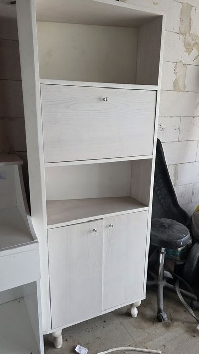 Szafa narożna biala