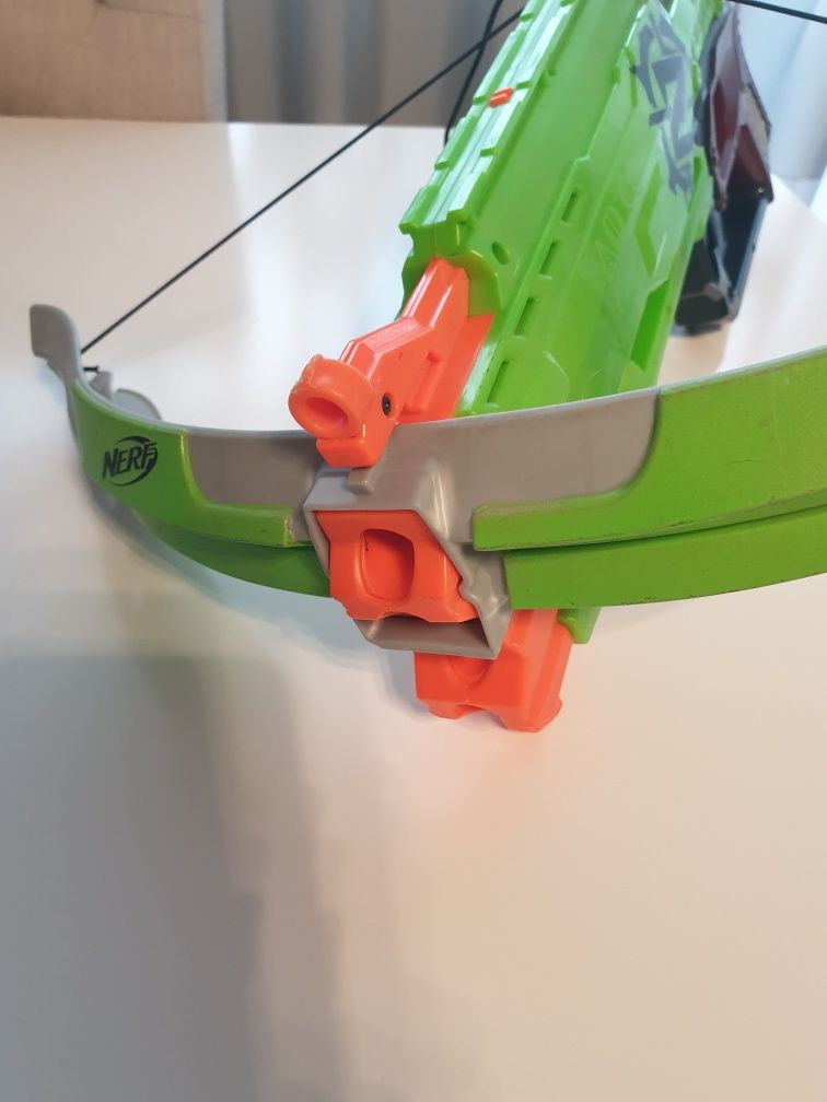 Nerf Zombie pistolet na strzałki