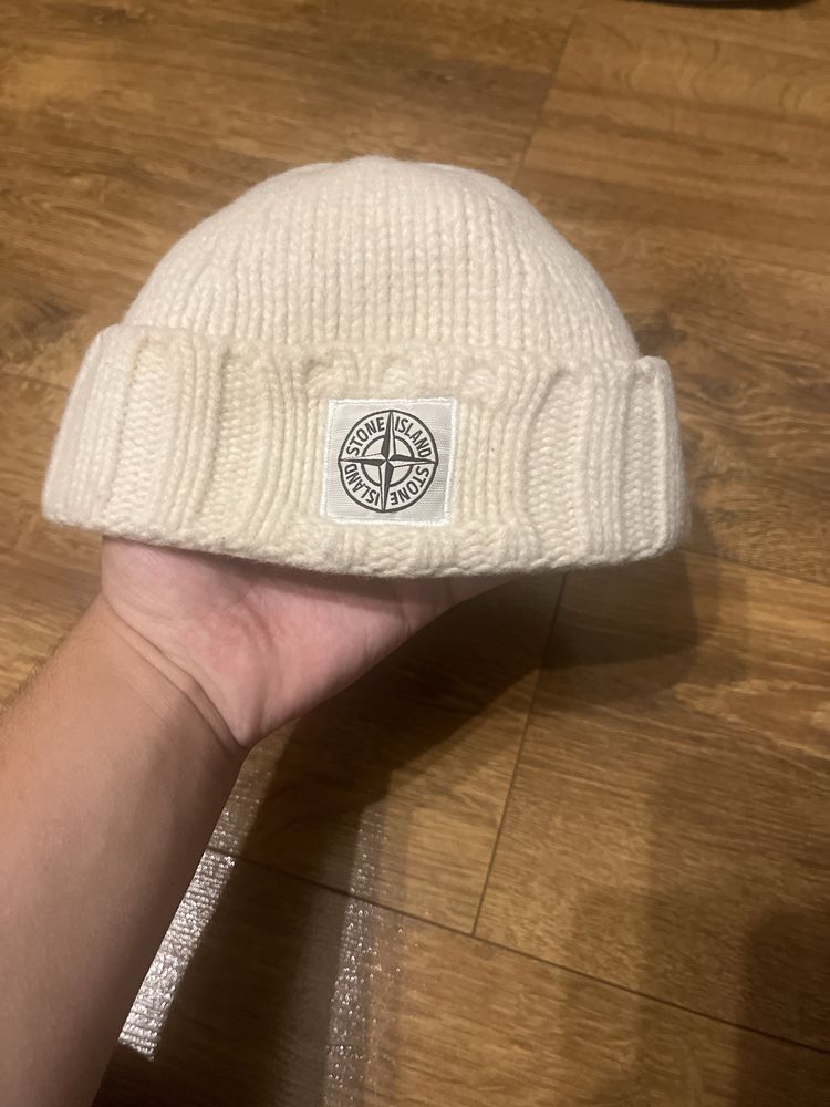 Шапка Stone Island