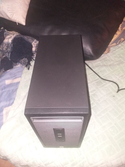 Computador torre hp (nunca usado) 55€