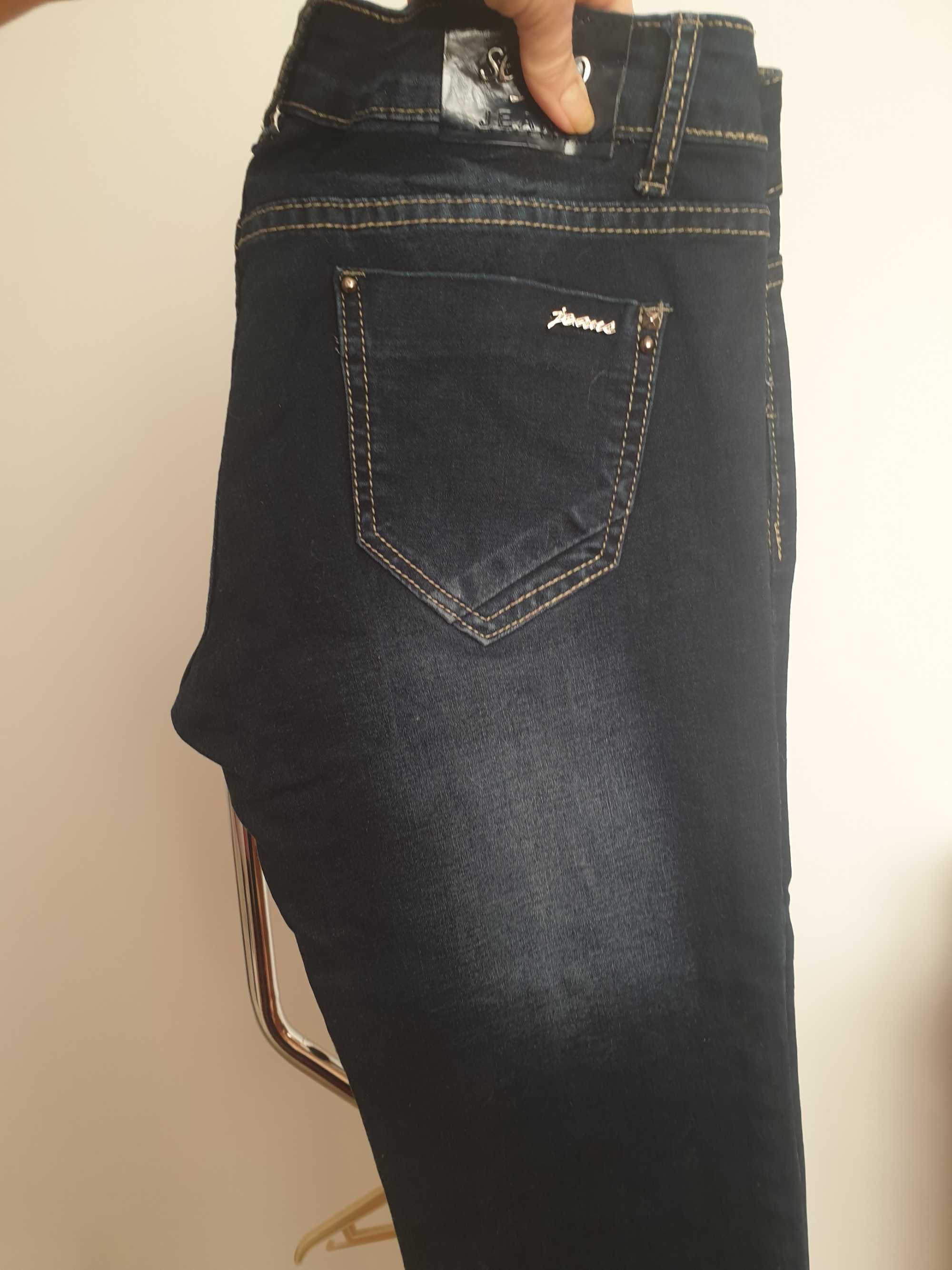 Spodnie jeans granat L elastyczne Seyoo