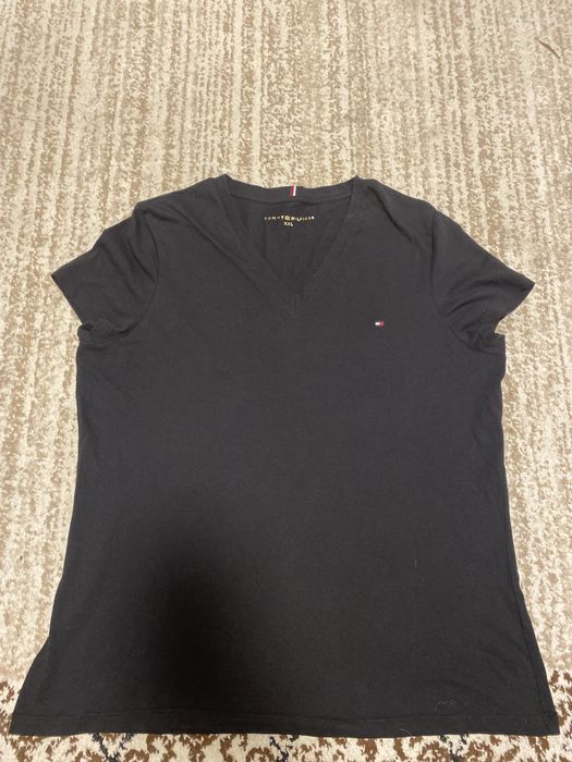 Продам фудболку оригінальну Тommy Ніlfiger