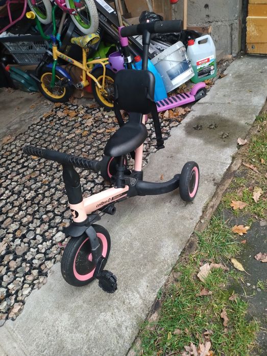 Mały rowerek, i do pedałowania, i jako biegowy,dla dziecka ok1,5 -3lat