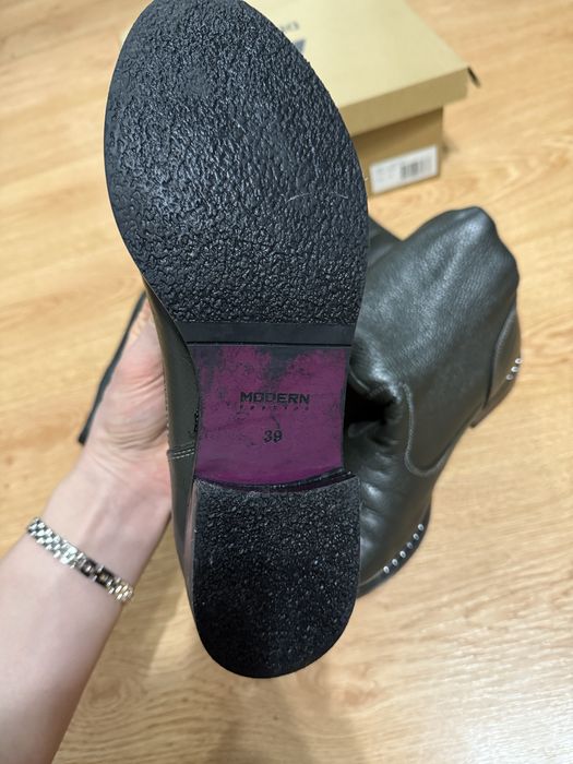 Стильні шкіряні зимові чоботи