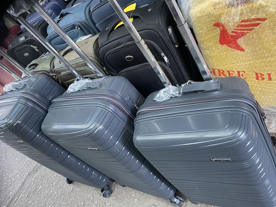 Чемоданы полипропилен