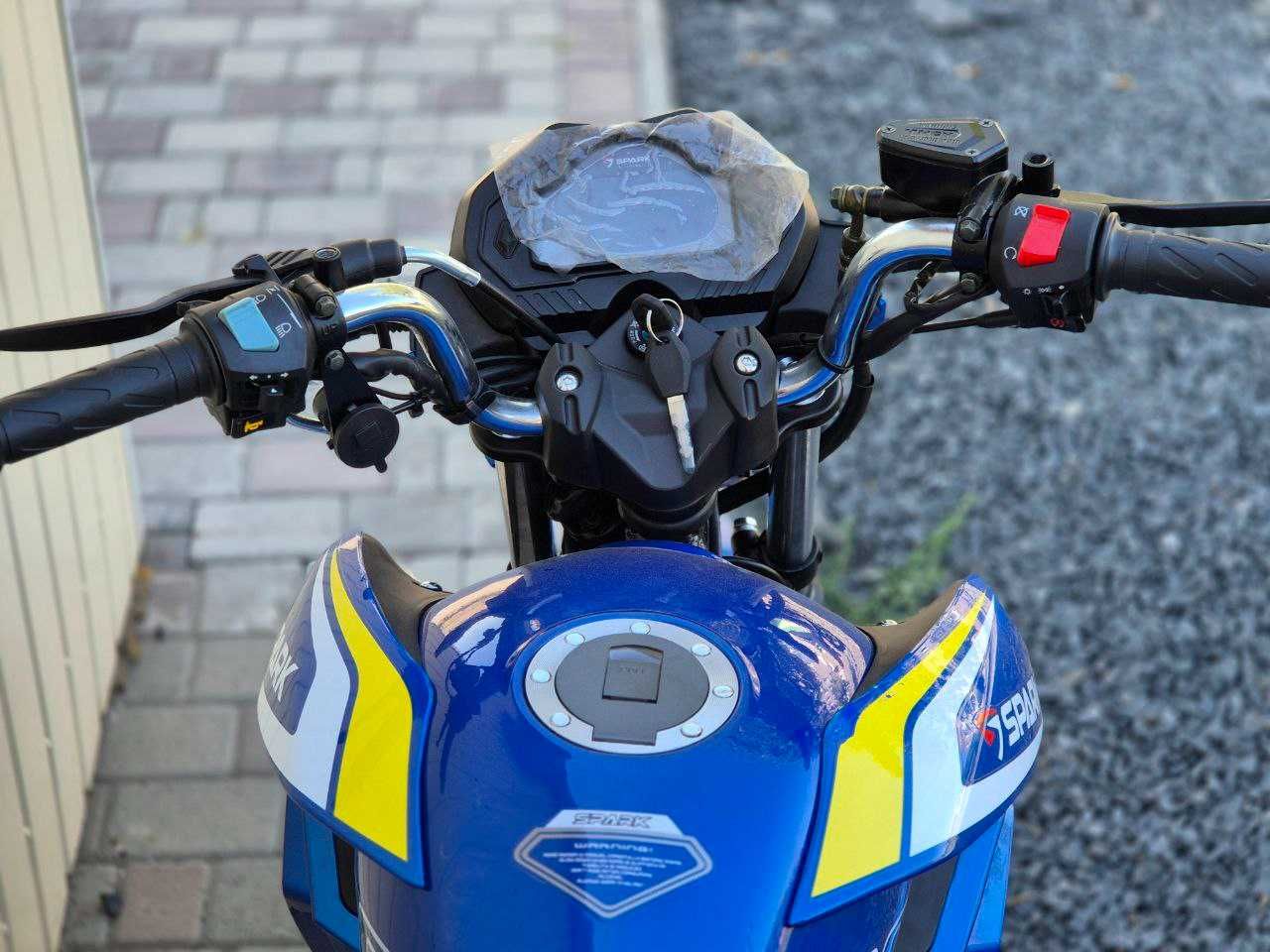 НОВИЙ! Мотоцикл SPARK 200R-17