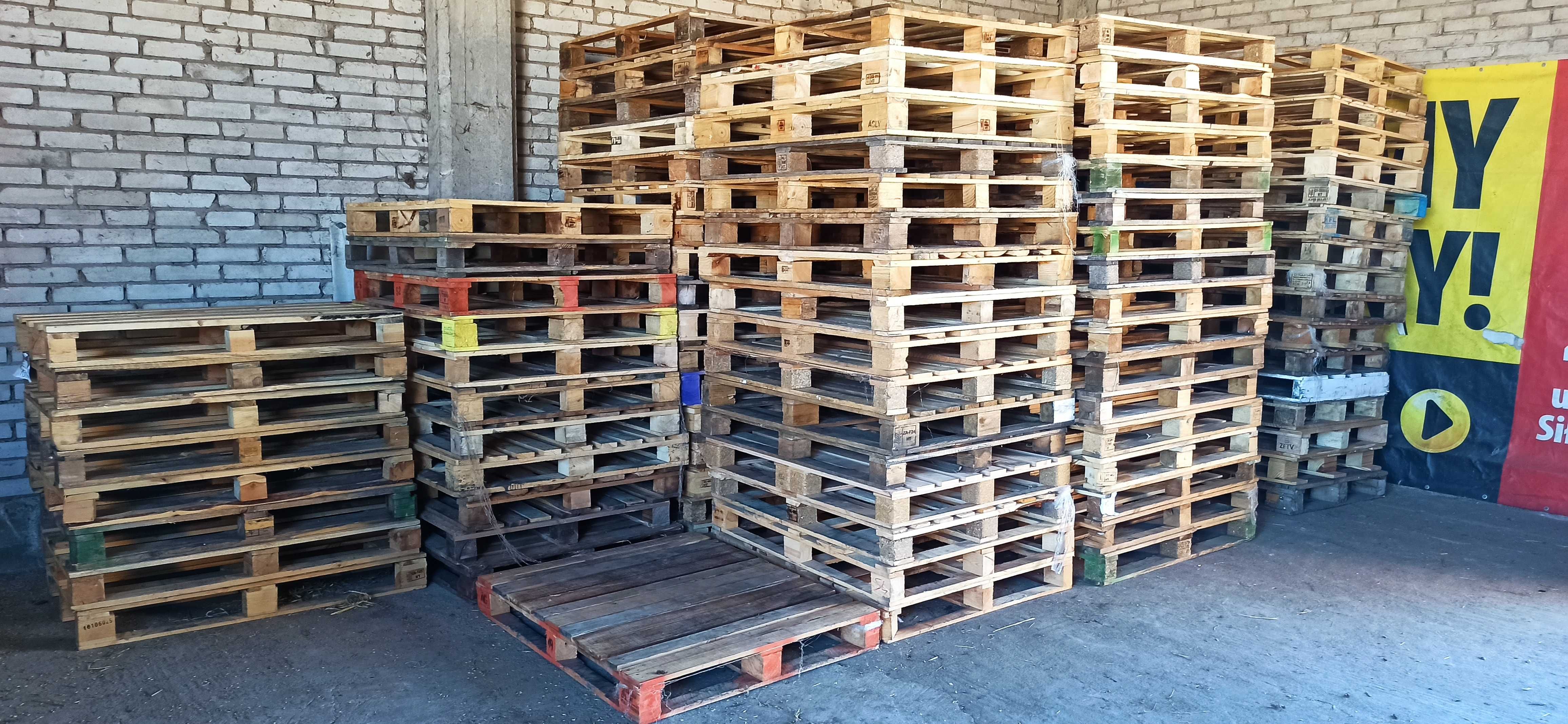 Palety meble ogrodowe 200 sztuk zwykłe euro 120x100 oraz 80x120