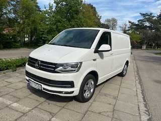 VW Transporter T6 r 2016 Salon Polska