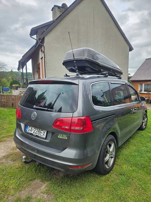 VW Sharan automat sam parkuje