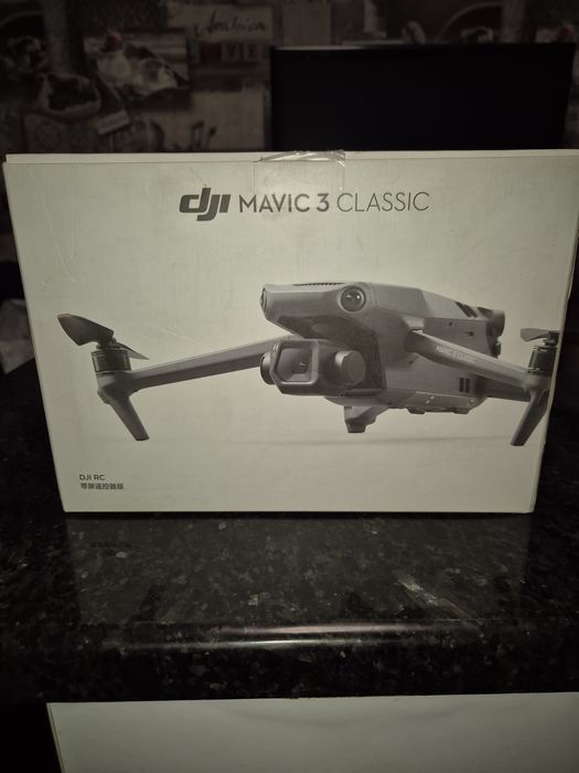 На продаж Mavic 3 Classic