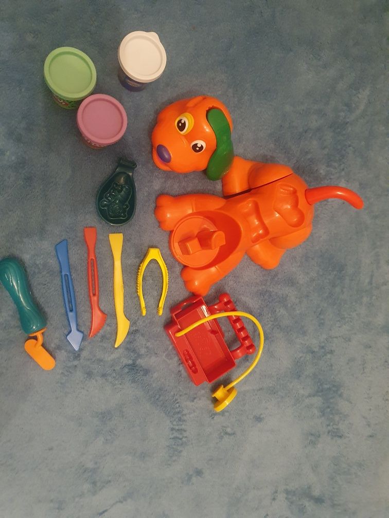 Piesek weterynarz Play Doh
