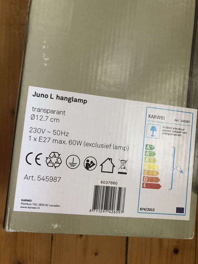 Nowa lampa sufitowa Juno L