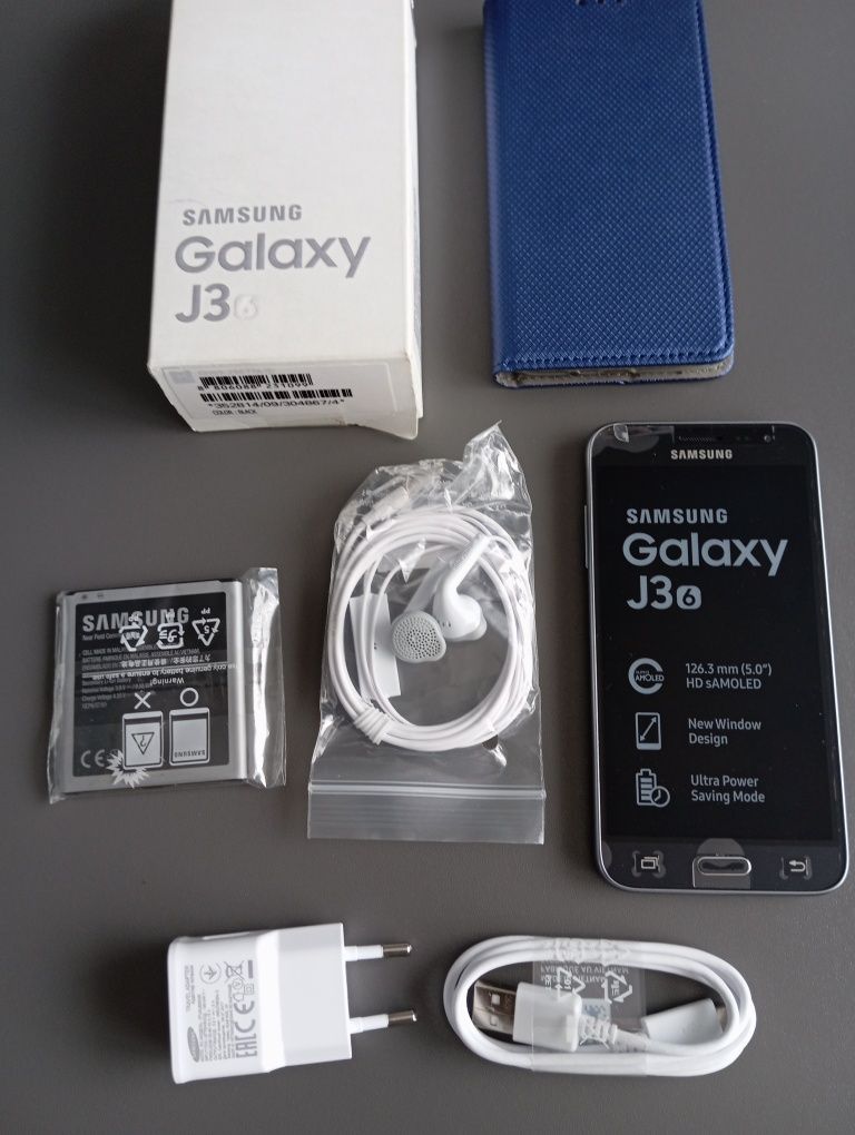 Nowy Samsung Galaxy J3 + etui