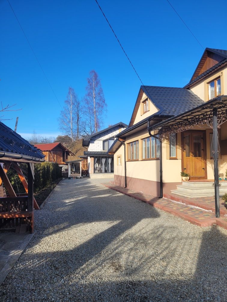 Відпочинок в Карпатах Апартаменти Mlynski  Микуличин Буковель Подобово