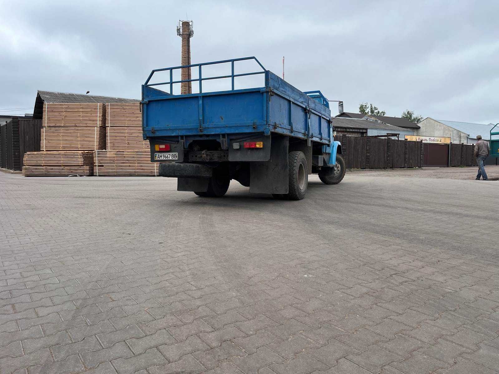 продам автомобіль ЗІЛ 4331