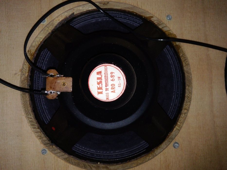 Динамики из акустики Тесла