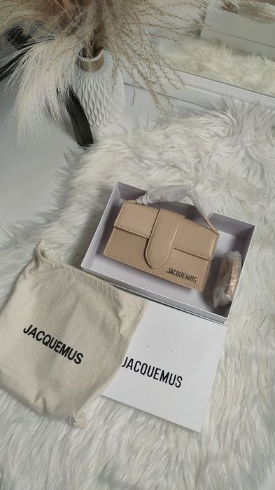 Сумка жакмюз міні, сумка Jacquemus Le Grand Bambino