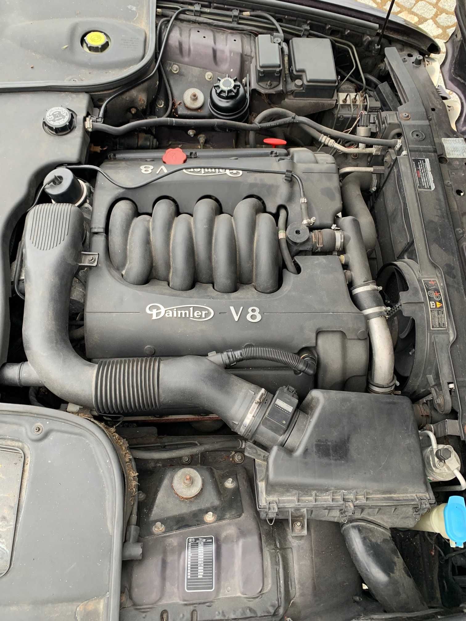 Jaguar Daimler Six XJ 300 V8 long