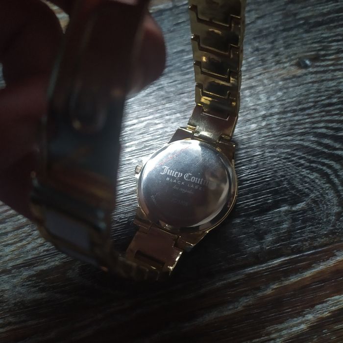 Аббсолютно новые часы juicy couture