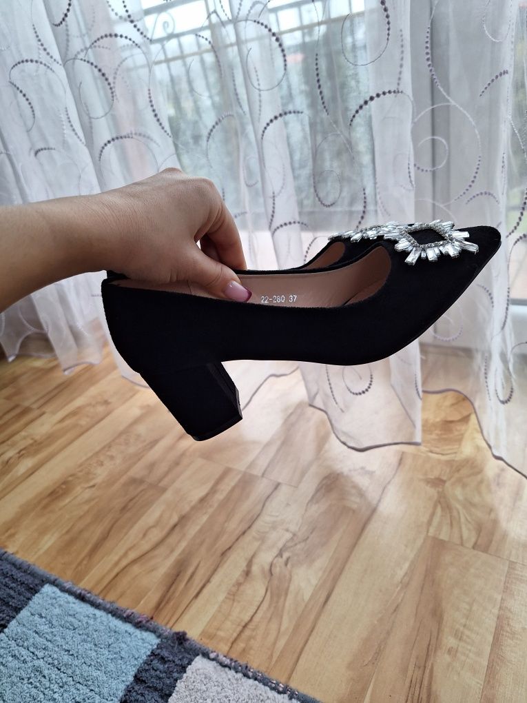 Sprzedam nowe buty