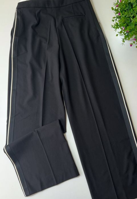 Жіночі брюки Zara, Xl