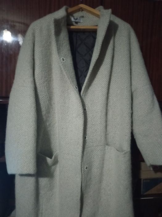 Пальто зимнее с натуральной шерсти