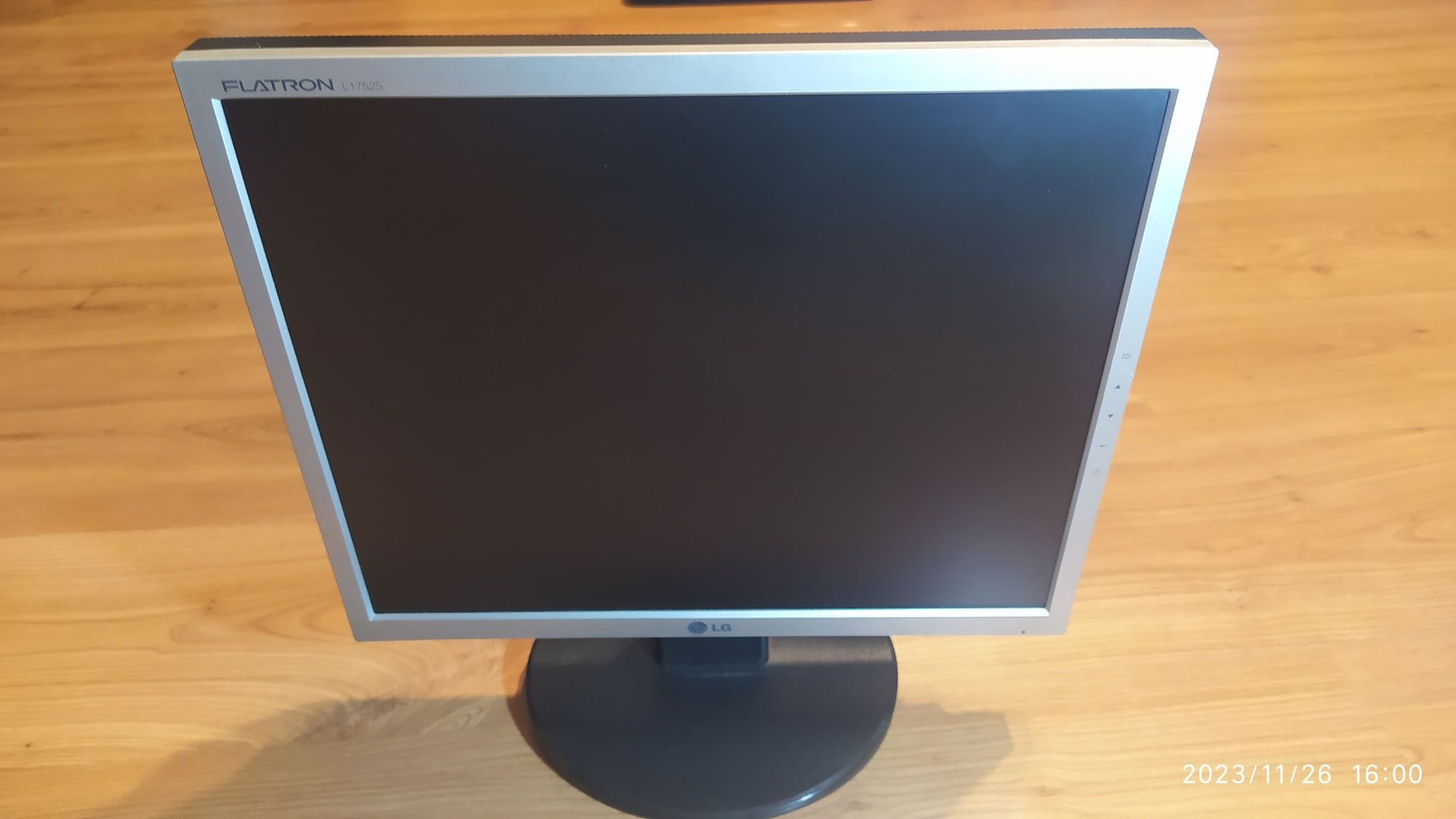 Monitor LG Flatron L1752S