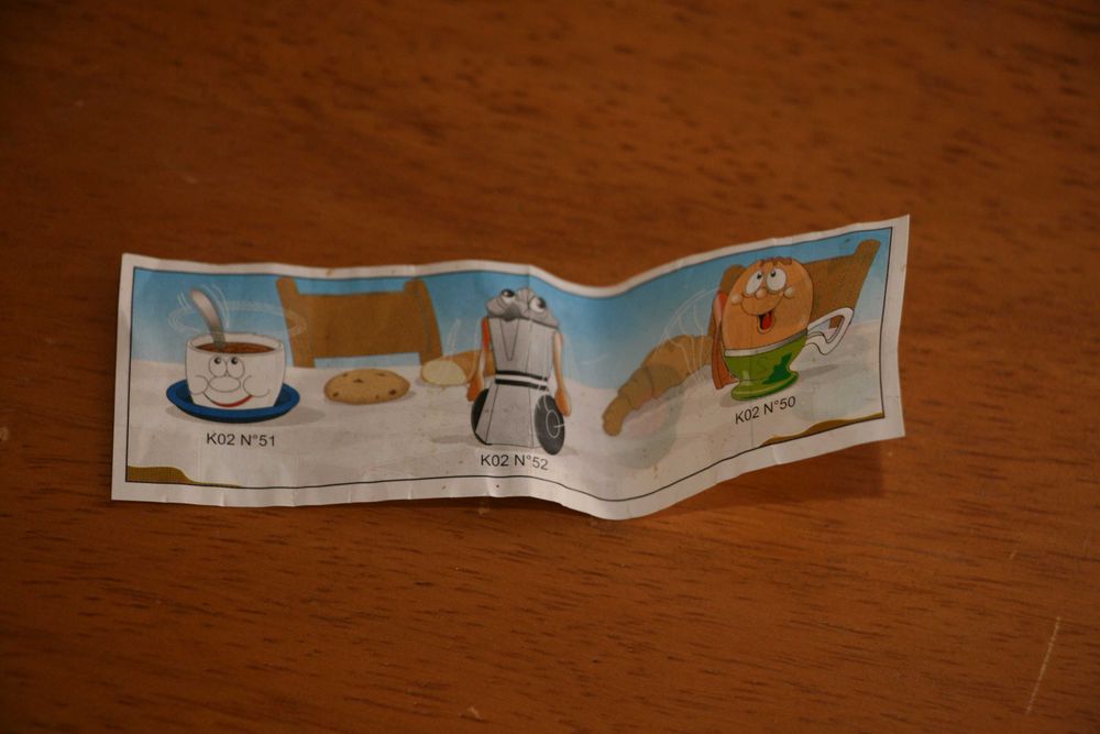 Kinder K02 Nº50, Ovo