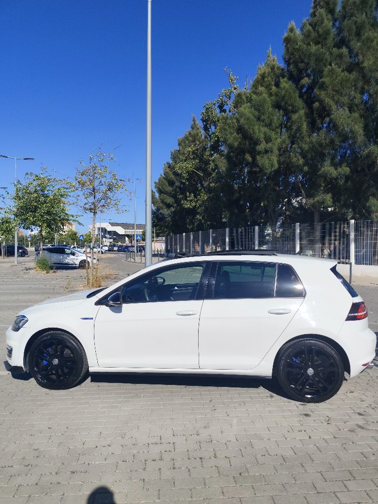 Volkswagen Golf GTE