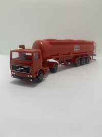 Volvo da Herpa escala 1:87