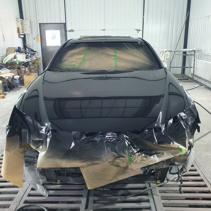 На Автосервіс потрібні, Автомаляр, Зварювальник-Ріхтовщік,Автослюсар,