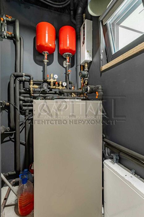 Оренда сучасного будинку у КМ Коник Київ Голосіївський